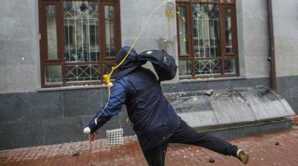 США только формально осудят "пещерный национализм" на Украине США только формально осудят "пещерный национализм" на Украине