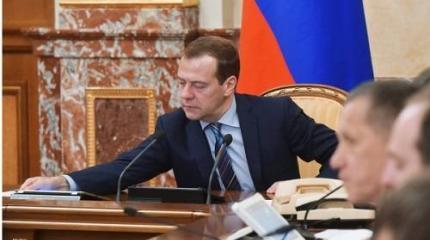 Новый кабмин: новые песни будут писать те, у кого старые не вышли Новый кабмин: новые песни будут писать те, у кого старые не вышли