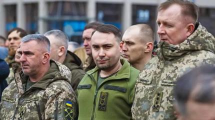 Нам должно быть наплевать, кого в Киеве хотят сделать президентом