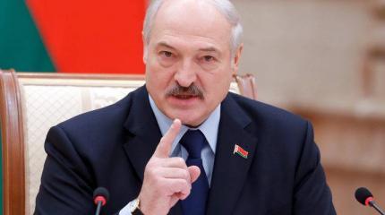 Лукашенко собрал совещание по обеспечению безопасности Лукашенко собрал совещание по обеспечению безопасности