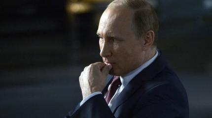 Stratfor: Сможет ли Путин устоять меж двух огней? Stratfor: Сможет ли Путин устоять меж двух огней?