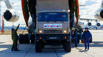 Как российская помощь в борьбе с вирусом «выдавит» санкции Как российская помощь в борьбе с вирусом «выдавит» санкции