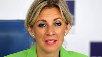 Захарова пригласила посла Британии посетить Крым, но только не на эcминце Захарова пригласила посла Британии посетить Крым, но только не на эcминце