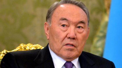 Назарбаев: Казахстан был колонией, нас заставляли глотать пыль Назарбаев: Казахстан был колонией, нас заставляли глотать пыль