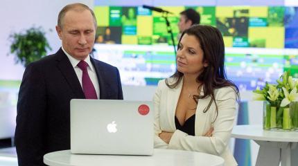 Маргарита Симоньян отметила важную деталь при ответе Путина об украинцах Маргарита Симоньян отметила важную деталь при ответе Путина об украинцах