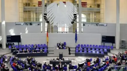 Включить Россию в Европу: в Германии призвали ломать штыки против РФ