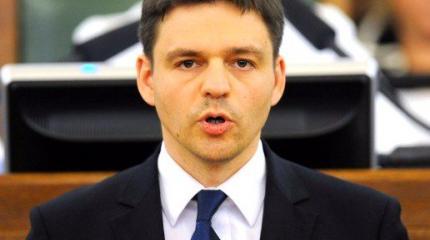 Оскандалившийся депутат Латвии Шноре: «Я не первый сравнил русских с вшами»