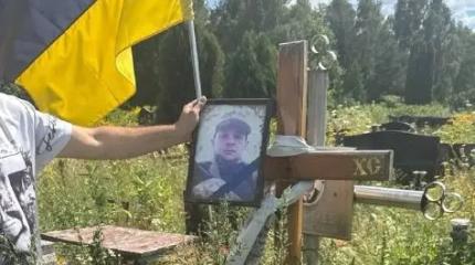 Тысячи могил ВСУшников превратились в помойки