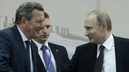 Times: Путин с помощью Шрёдера попытается загнать Меркель в ловушку Times: Путин с помощью Шрёдера попытается загнать Меркель в ловушку