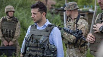 Украина нашла "новый" повод отказаться от разведения сил на Донбассе Украина нашла "новый" повод отказаться от разведения сил на Донбассе