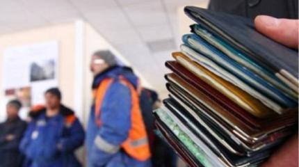 Миграция в странах ЕАЭС: зовут рабочих, а приезжают люди Миграция в странах ЕАЭС: зовут рабочих, а приезжают люди