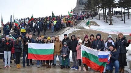 «Никто не сможет поработить»: болгары рассуждают о сверхдержавности России «Никто не сможет поработить»: болгары рассуждают о сверхдержавности России