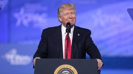 "Израильский конь" Вашингтона: чьи миллионы стоят за подарком Трампа