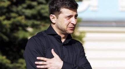 Смешить — его работа: Зеленский придумал, как вернуть Крым Смешить — его работа: Зеленский придумал, как вернуть Крым