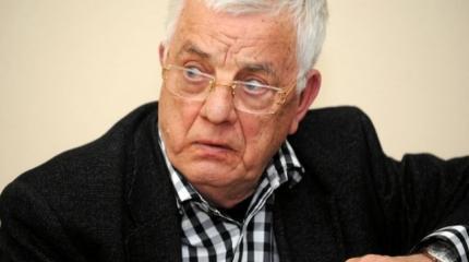 Композитор за актёра: Раймонда Паулса взбесила русофобия в адрес Певцова Композитор за актёра: Раймонда Паулса взбесила русофобия в адрес Певцова