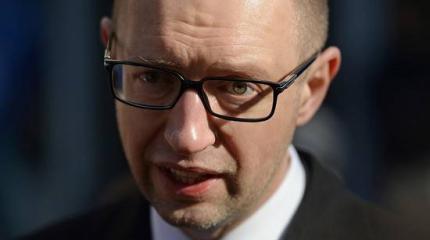 Яценюк вновь потребовал срочно вернуть Крыму электричество Яценюк вновь потребовал срочно вернуть Крыму электричество
