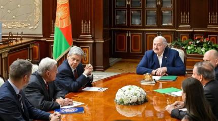 Белоруссия и США избрали тактику малых шагов, беглая оппозиция не при делах Белоруссия и США избрали тактику малых шагов, беглая оппозиция не при делах