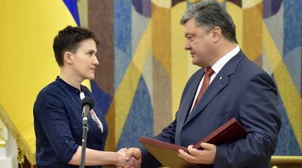 Савченко рассказала о коварном плане Порошенко Савченко рассказала о коварном плане Порошенко