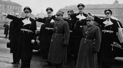 Кому Холокост, кому – Полокост. Польские страхи о Второй мировой Кому Холокост, кому – Полокост. Польские страхи о Второй мировой