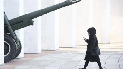 «Зачем танки вводить в Москву, улицы можно перекрыть простыми тракторами» «Зачем танки вводить в Москву, улицы можно перекрыть простыми тракторами»