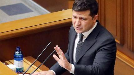 Зеленский объявил о «крестовом походе на Крым» в мае 2021 года Зеленский объявил о «крестовом походе на Крым» в мае 2021 года