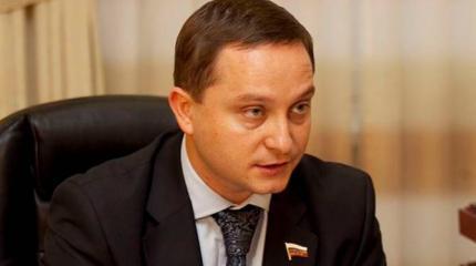 Худяков: Украина может стать поставщиком боевиков-«беженцев» в РФ Худяков: Украина может стать поставщиком боевиков-«беженцев» в РФ
