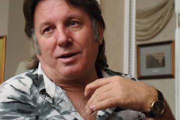 Юрий Лоза: Дорогая французская кровь Юрий Лоза: Дорогая французская кровь
