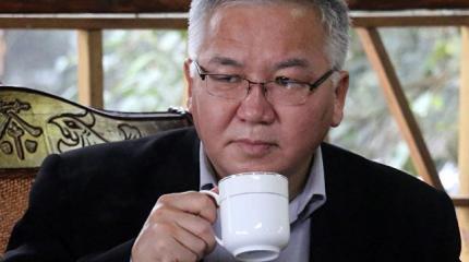 Марс Сариев: В Киргизии только одна идеальная тема для предвыборного пиара Марс Сариев: В Киргизии только одна идеальная тема для предвыборного пиара