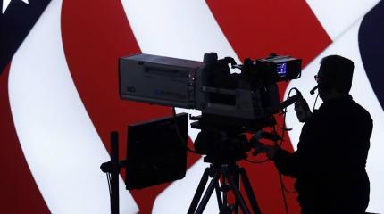 Опрос: 77% американцев убеждены в наличии «фейк-новостей» в ведущих СМИ США Опрос: 77% американцев убеждены в наличии «фейк-новостей» в ведущих СМИ США
