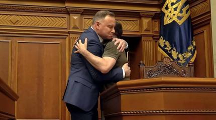 Поляки начинают брать власть на Украине в свои руки