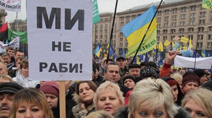 Страна маленьких гетманов: Порошенко ввел Украину в эпоху феодализма Страна маленьких гетманов: Порошенко ввел Украину в эпоху феодализма