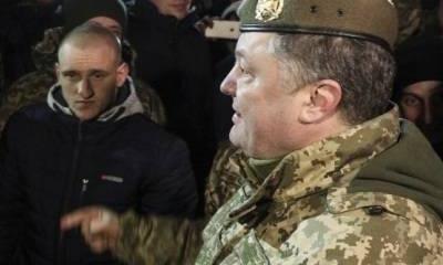 Порошенко озвучил дату новых переговоров по обмену военнопленными Порошенко озвучил дату новых переговоров по обмену военнопленными