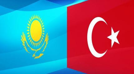 Казахстан толкают на путь «евроинтеграции» союзом с Турцией
