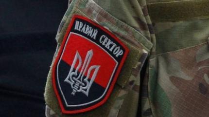 «Правосеки» против «гомосеков»: эпическая битва в Мукачево «Правосеки» против «гомосеков»: эпическая битва в Мукачево