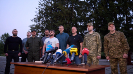 Зачем Le Figaro отмывает от крови украинских нацистов?