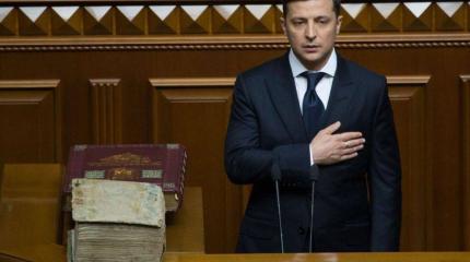 Год Зеленского: «витринные» реформы и системные провалы Год Зеленского: «витринные» реформы и системные провалы