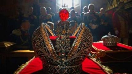 Может, монархия, число сторонников которой все растет, спасет Россию?