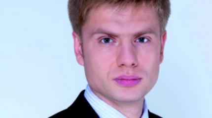 Гончаренко взорвал соцсети: как нардеп Рады от БПП медсестрой работал Гончаренко взорвал соцсети: как нардеп Рады от БПП медсестрой работал