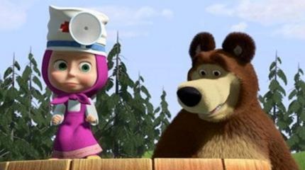 Мультсериал «Маша и Медведь» обвинили в российской пропаганде Мультсериал «Маша и Медведь» обвинили в российской пропаганде