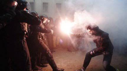 Киев готовится жестко подавлять народные протесты