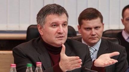 Аваков и Саакашвили узнают в суде, кто из них больше украинец Аваков и Саакашвили узнают в суде, кто из них больше украинец