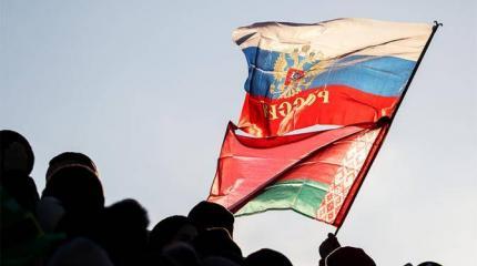 Заигрывая с Батькой, Москва может навсегда потерять Беларусь Заигрывая с Батькой, Москва может навсегда потерять Беларусь