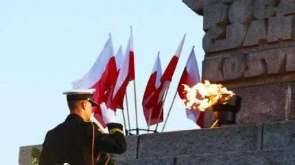 Вторая мировая война: Нынешней Польше Гитлер милее Сталина Вторая мировая война: Нынешней Польше Гитлер милее Сталина