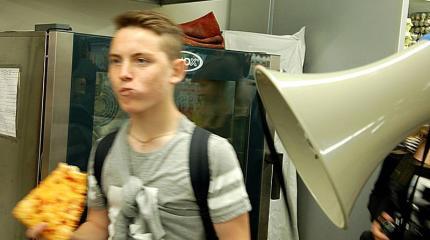 В Киеве начался голодный бунт В Киеве начался голодный бунт