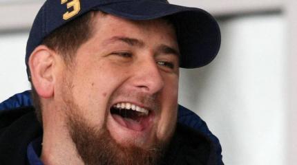 Кадыров вместе со своими скакунами поржал над санкциями ЕС Кадыров вместе со своими скакунами поржал над санкциями ЕС