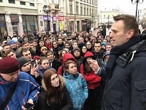 Россия: молодежь — топливо для бунта Россия: молодежь — топливо для бунта