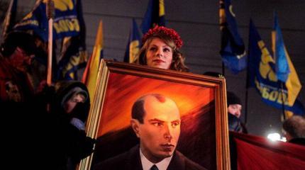 Недолго музыка играла… Недолго Бандера танцевал…