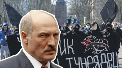 Лукашенко ведет войну на три фронта Лукашенко ведет войну на три фронта