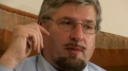 Савельев: Напряжение в обществе растет, нейтральная позиция становится непопулярной Савельев: Напряжение в обществе растет, нейтральная позиция становится непопулярной
