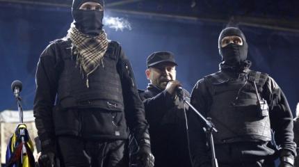 Ярош со своими радикалами взял курс на Киев Ярош со своими радикалами взял курс на Киев